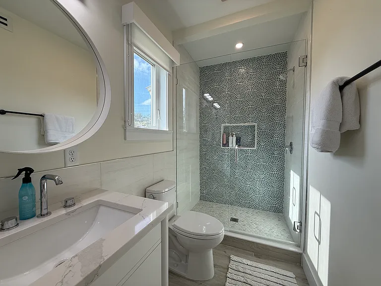 2101 Bartolome Rd — Photo 32