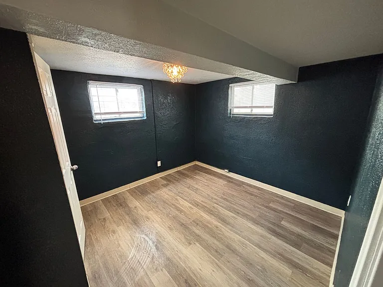 412 S 10th St #2 — Photo 12