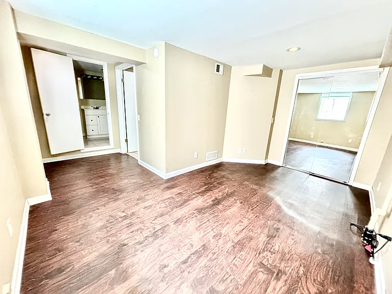 8110 Jarboe St — Photo 22