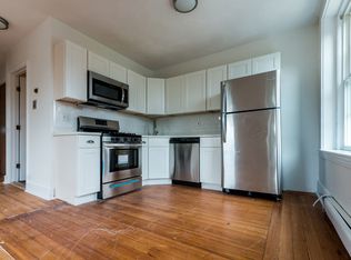 376 Washington St APT 8, Dorchester, MA 02124