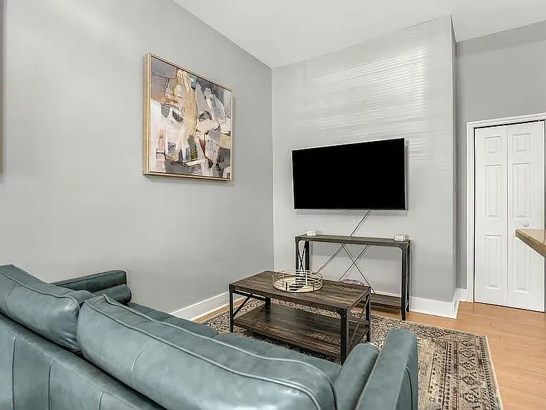 4307 SW Myrtle St — Photo 5