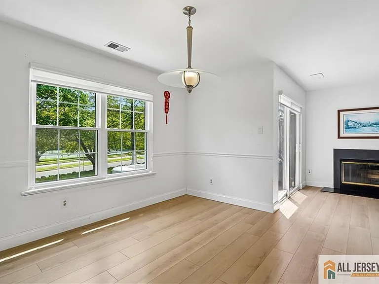 1 Brookline Ct #C — Photo 11