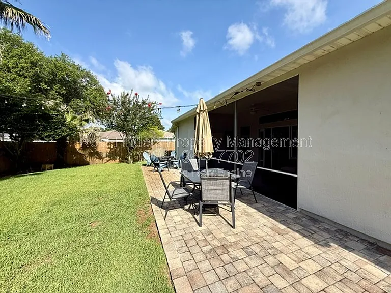 801 Derby Ln — Photo 26