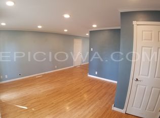 420 W Post Rd, Cedar Rapids, IA 52404