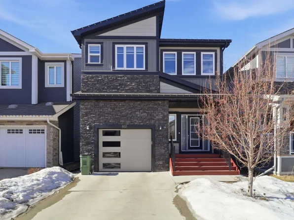 812 176th St SW, Edmonton, AB T6W 2X3