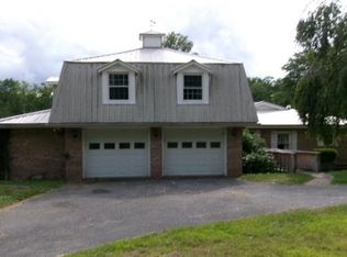 396 Woodbrier Estates Rd, Alderson, WV 24910