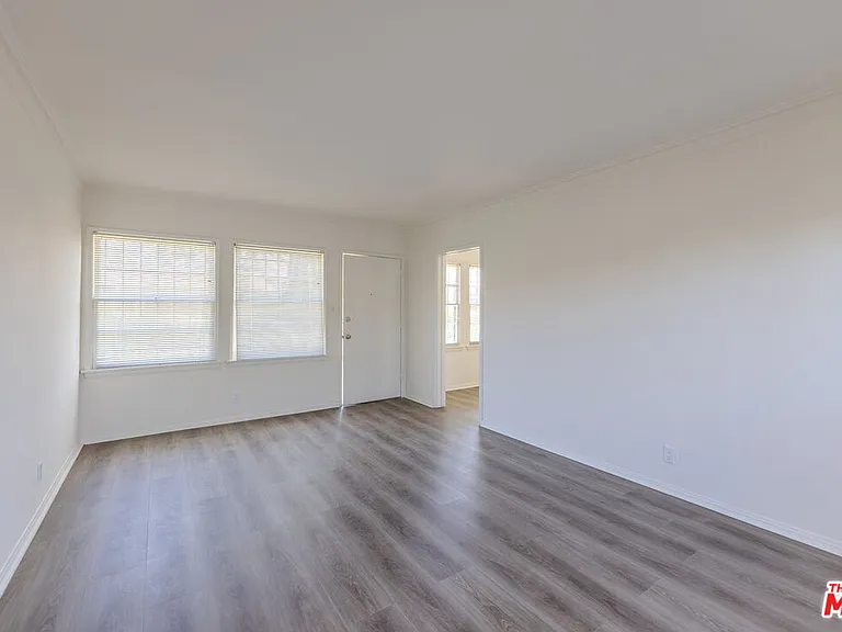 1940 S Robertson Blvd #10 — Photo 7