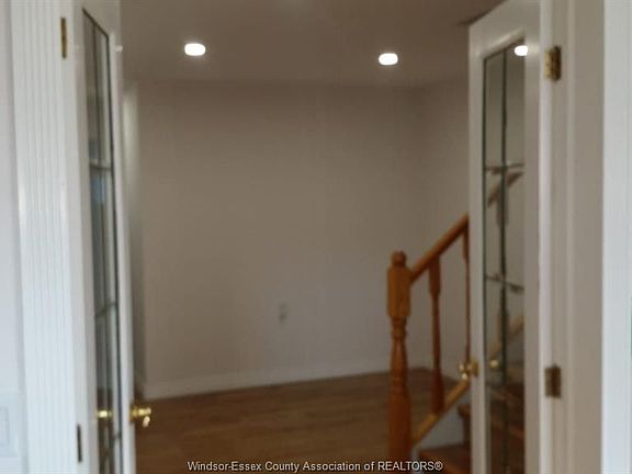 5th image of 9610 Esplanade Dr