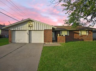 3007 NE 10th St, Mineral Wells, TX 76067