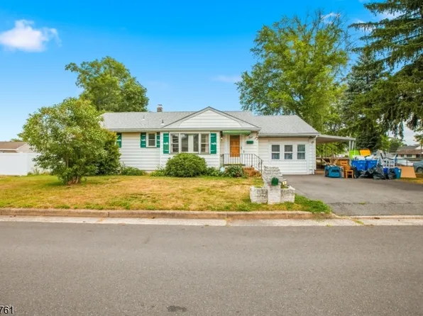 4 N 16Th Ave, Manville Boro, NJ 08835