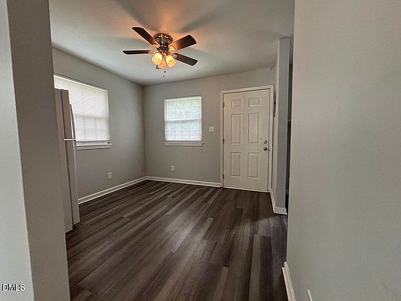 4th image of 3013 Wedgedale Ave