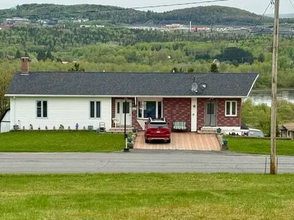 512 Albert Street, Madawaska, ME 04756