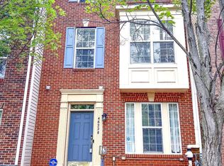 46228 Milthorn Ter, Sterling, VA 20165