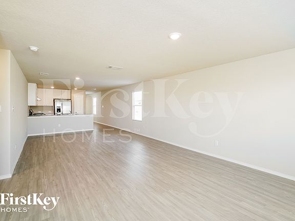 4th image of 10747 Prusiner Dr