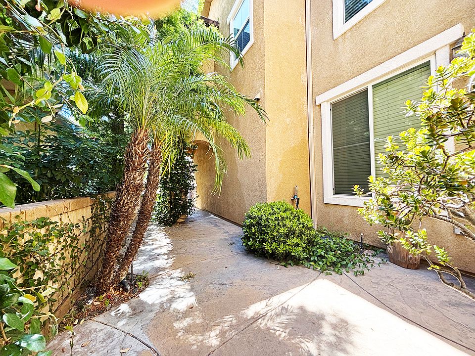 Private Front Entrance