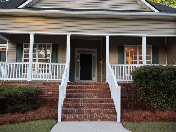 404 Amberly Ct