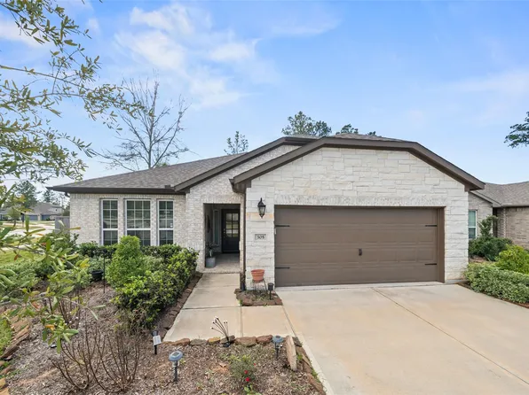 305 Royal Lily Trl, Montgomery, TX 77316