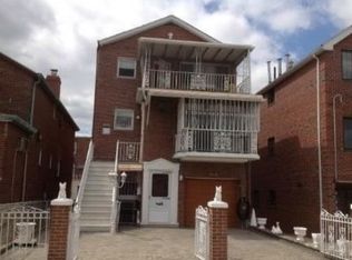 3042 81st St, East Elmhurst, NY 11370