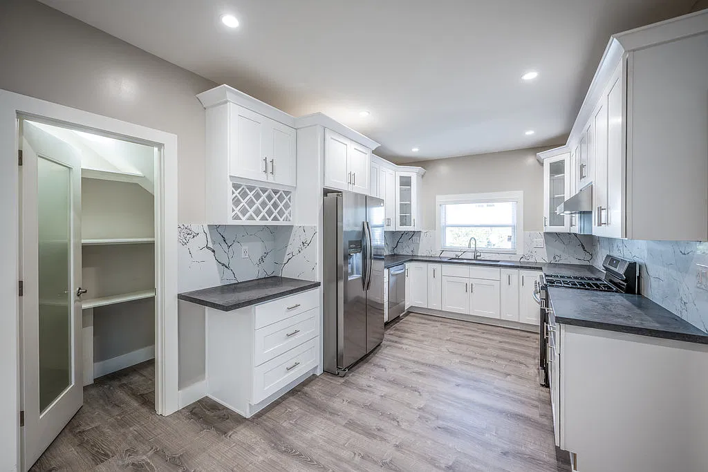 3 bed, 1500 sqft, $4,400 — Photo 4