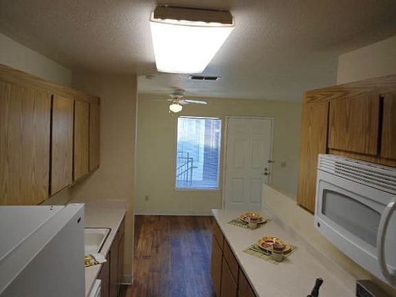 2nd image of 4301 Norwood Ave APT 74