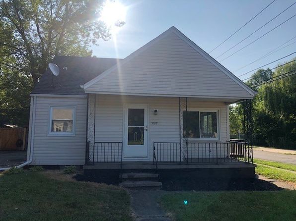 787 Sheffield Rd