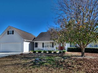 181 Timber Ridge Dr, Brunswick, GA 31525