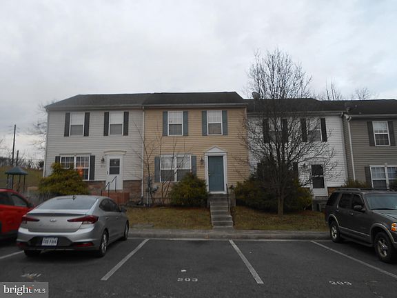 5th image of 203 Eastside Ln