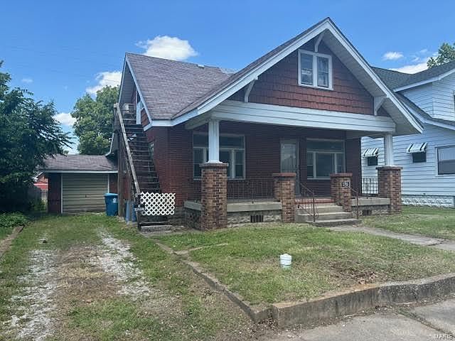1st image of 635 E Penning Ave