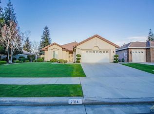 2314 Snowdrop Dr, Bakersfield, CA