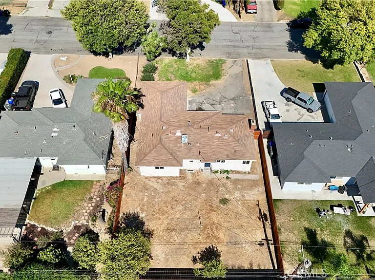 8232 Malven Ave — Photo 3