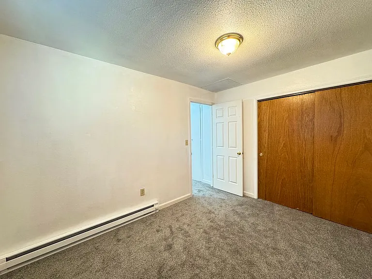 2148 Primrose Dr #4 — Photo 16