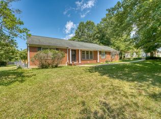 913 Azalea Dr, Columbia, TN 38401