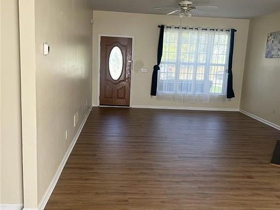 4th image of 1611 Heyford Cir NW
