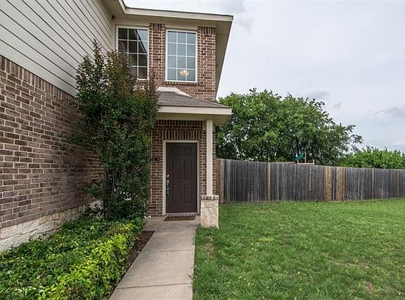 4th image of 5612 Parkview Hills Ln