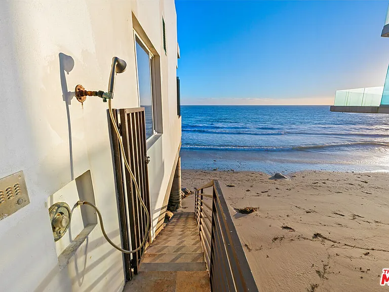31626 Sea Level Dr — Photo 22