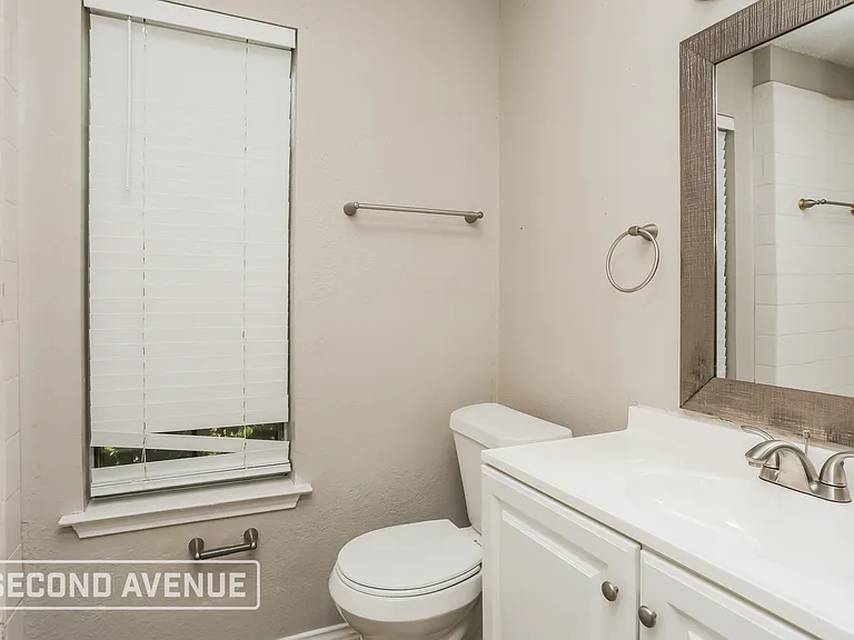1340 Cy Blackburn Cir — Photo 15