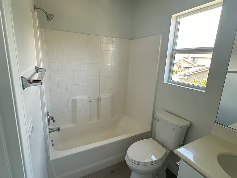 25201 Lemongrass St — Photo 11