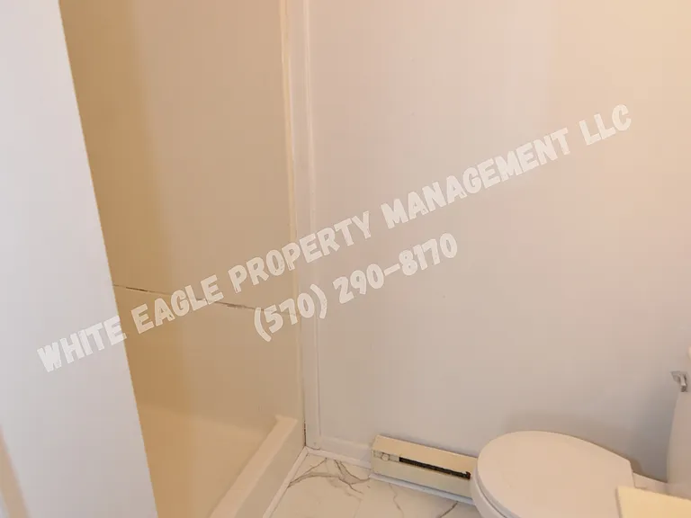 208 Olyphant Ct #A — Photo 20