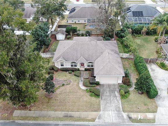 3rd image of 3210 SE 24th Ave