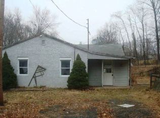 252 Shed Rd, Douglassville, PA 19518