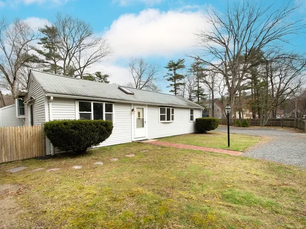 42 Jean St, Hanson, MA 02341