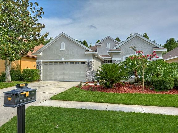 2nd image of 9609 Greenpointe Dr