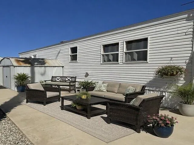 3115 N Fairview Ave #210 — Photo 16