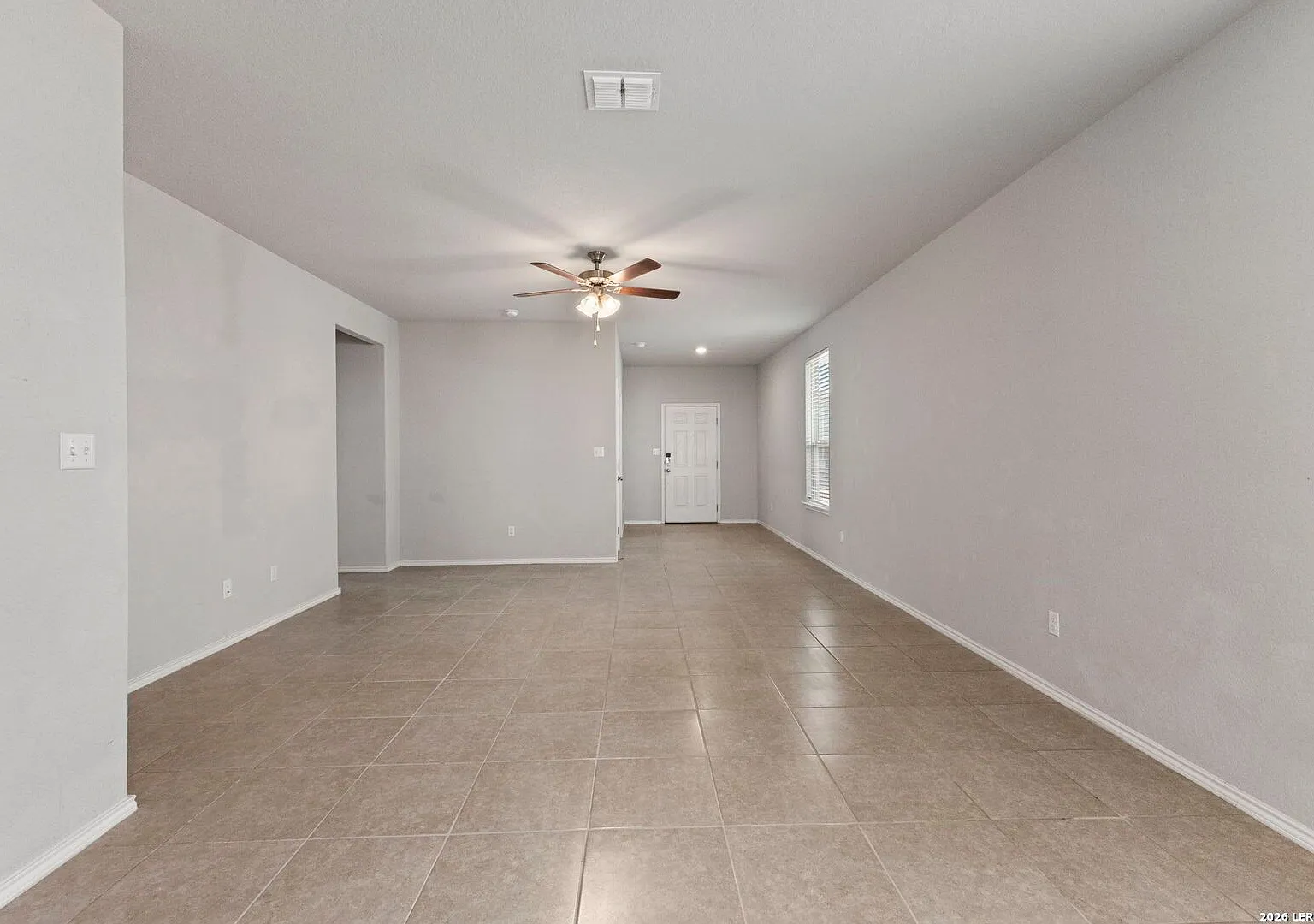 10019 Rancho Real — Photo 2