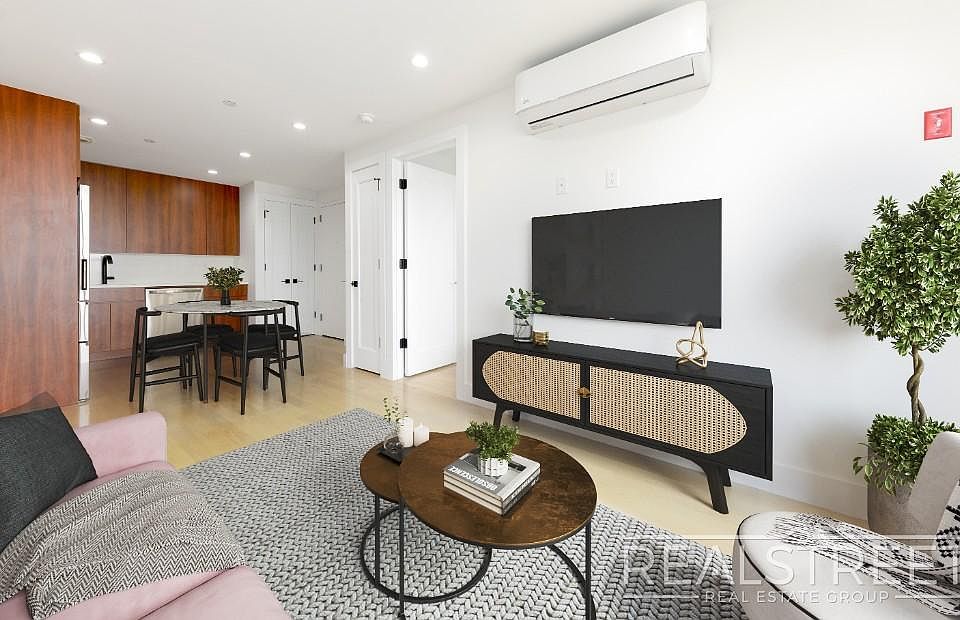 1st image of 1889 Bergen St #2F