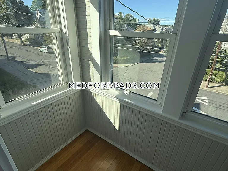 132 George St #2 — Photo 9