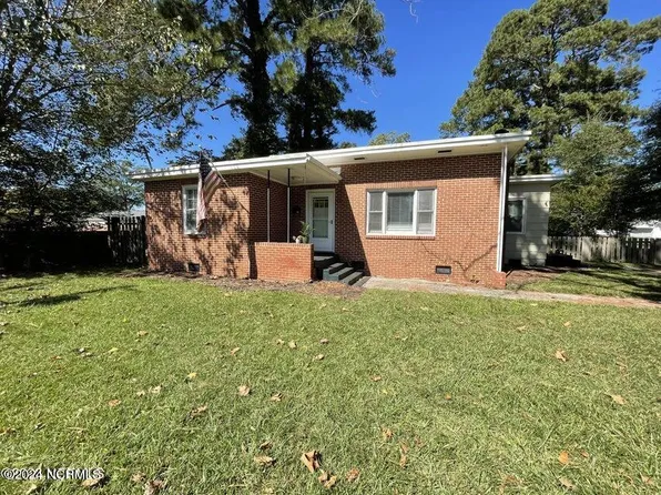 125 Doris Avenue, Clinton, NC 28328