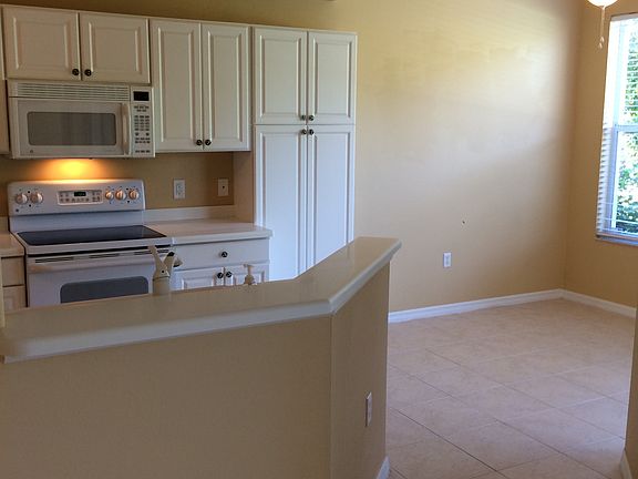 2nd image of 11017 Mill Creek Way
