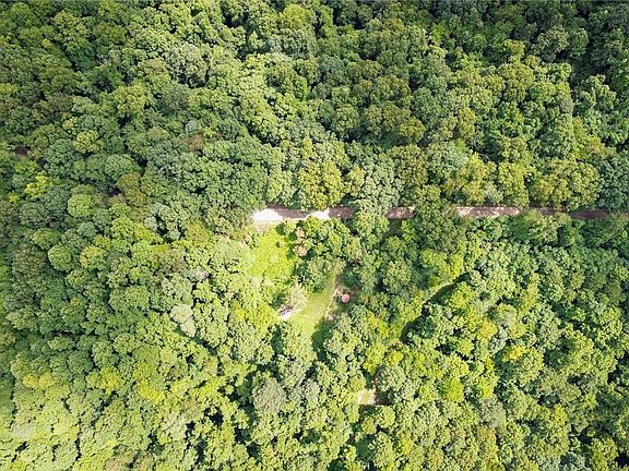 2nd image of Windy Ridge Rd