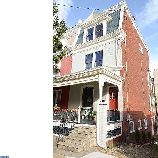 1st image of 700 N Van Buren St